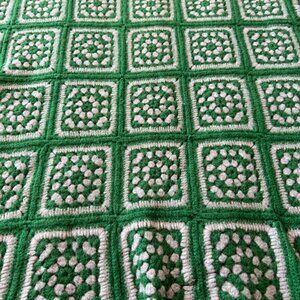 Vintage crochet granny square afghan  throw blanket lap wool green gray 38” x 60